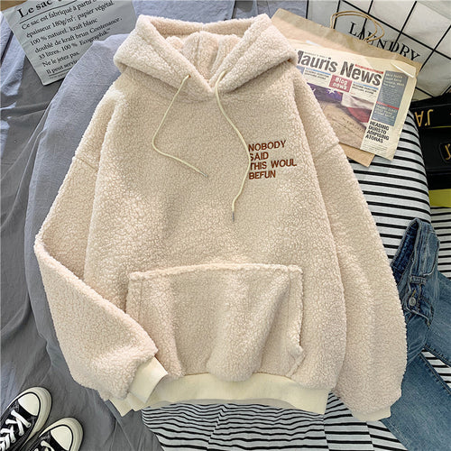 HOODIE DE LANA CON CAPUCHA